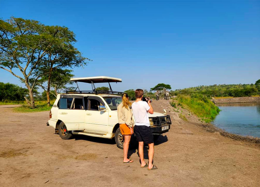 Self-Drive-Uganda-Cheap-4x4-Cars-for-Uganda-Safaris-and-Camping